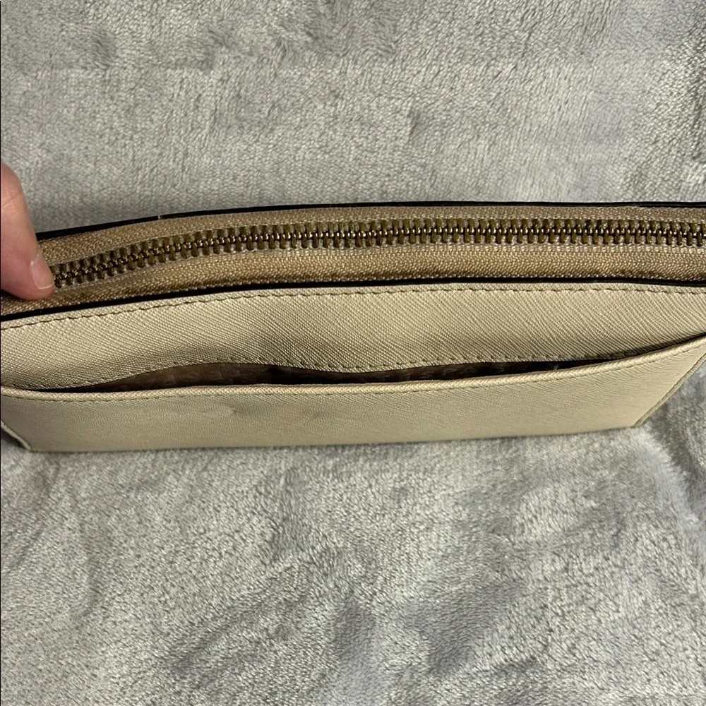 Kate Spade New York Beige Zip-Around Wallet